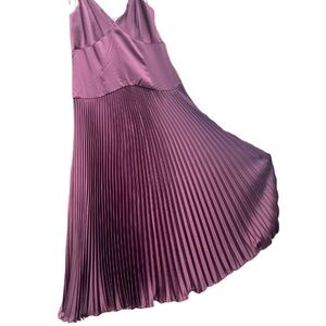 ASTR Silky Spaghetti Strap Eggplant Dress Size Large